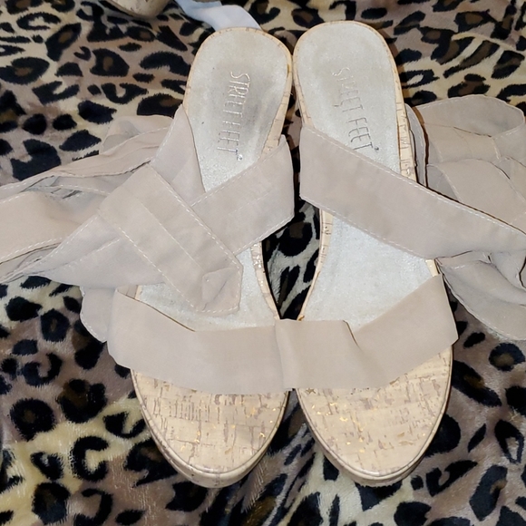 New 2 Pairs of Wedge sandals ribbon wrap up - Picture 3 of 4